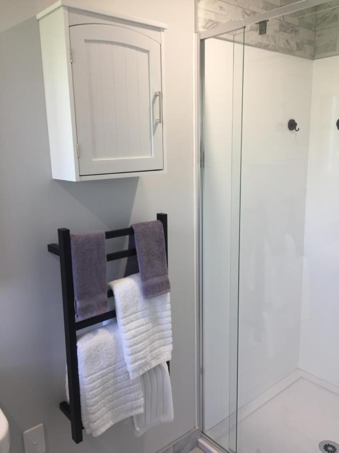 Veld View Bed And Breakfast Tuakau Esterno foto