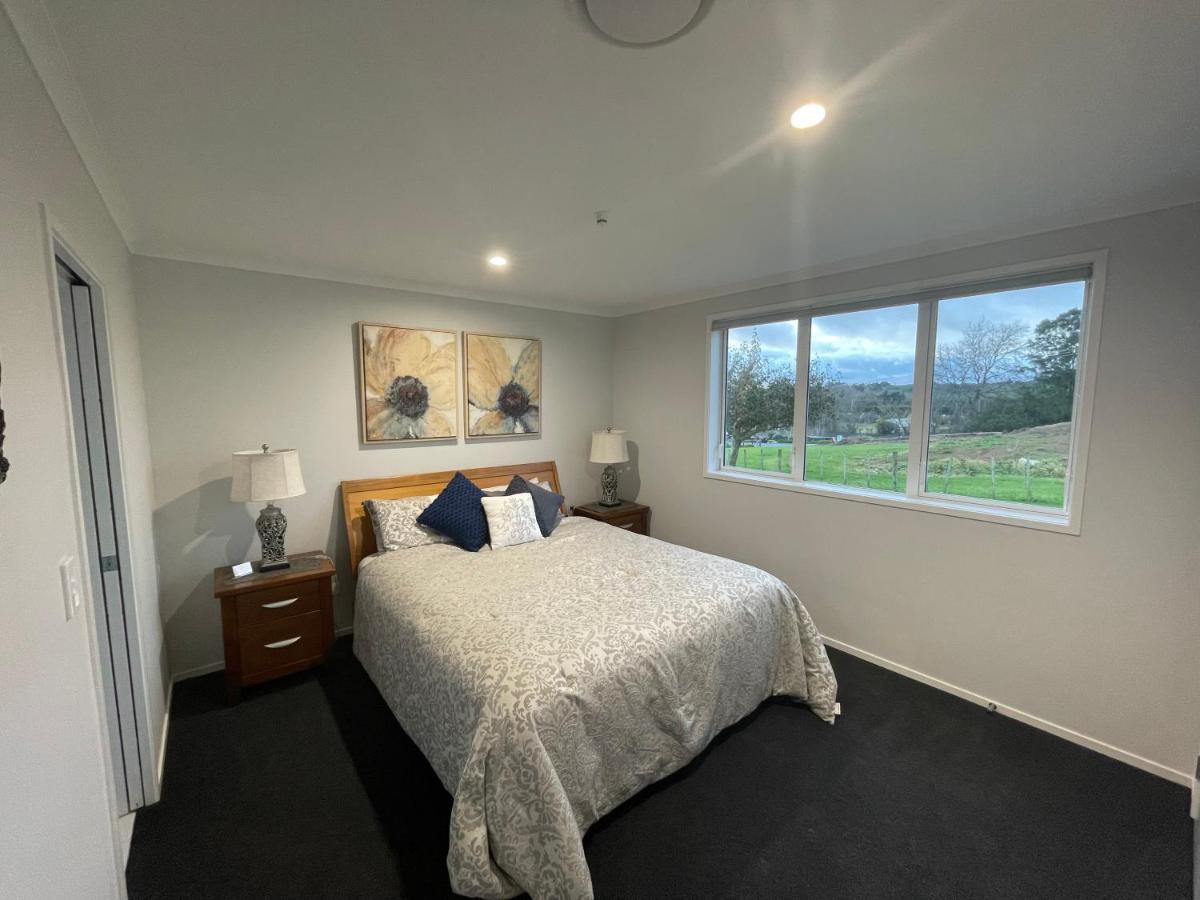 Veld View Bed And Breakfast Tuakau Esterno foto