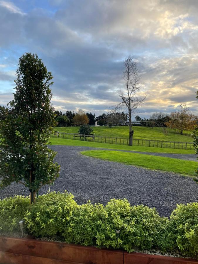 Veld View Bed And Breakfast Tuakau Esterno foto