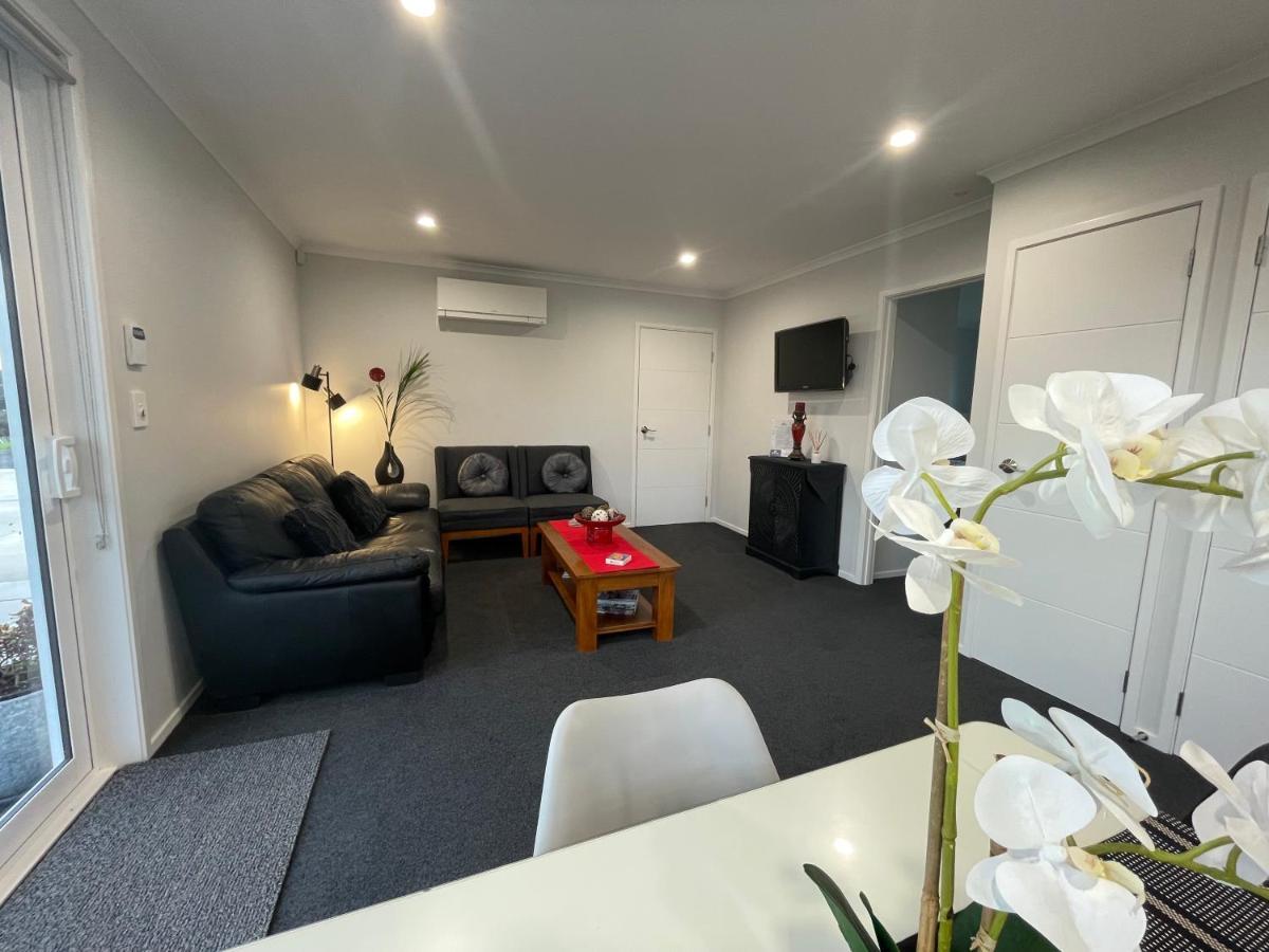 Veld View Bed And Breakfast Tuakau Esterno foto