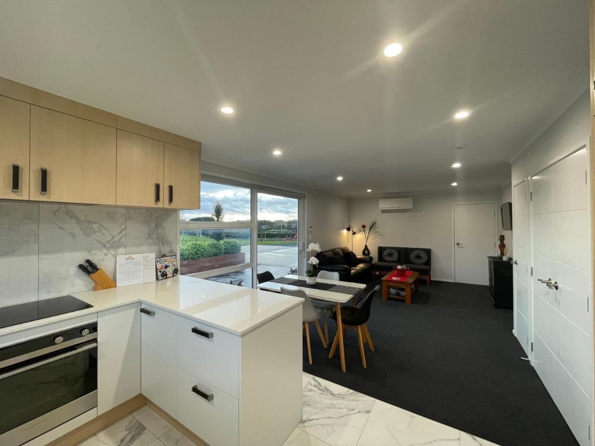 Veld View Bed And Breakfast Tuakau Esterno foto